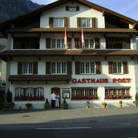 Gasthaus Post Muotathal Buitenkant foto